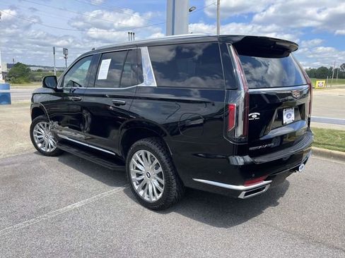 Used 2023 Cadillac Escalade Premium Luxury w/ Performance Package AWD/4WD image 5