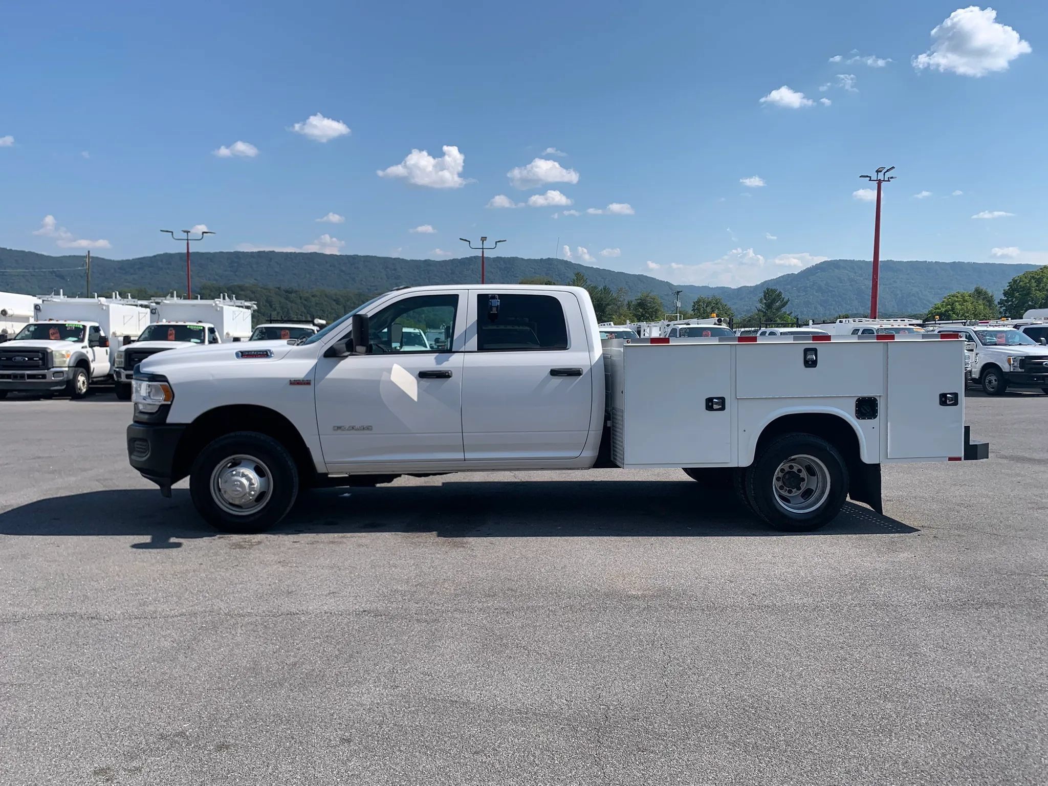 Used 2019 RAM 3500 Tradesman AWD/4WD image 5