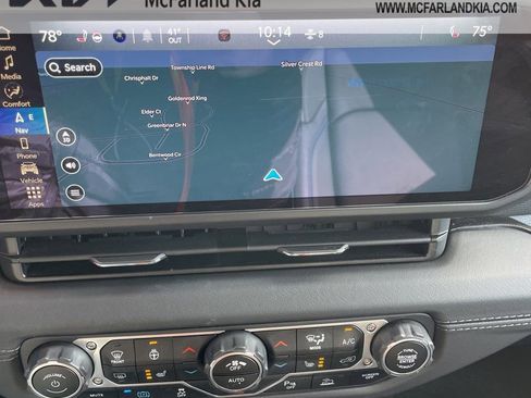 Used 2024 Jeep Wrangler Unlimited Rubicon 4xe image 21