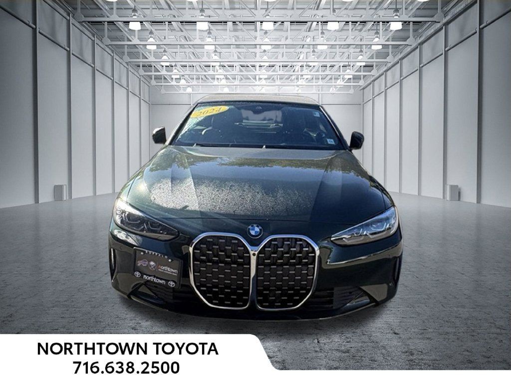 Used 2024 BMW 430i xDrive Convertible w/ Premium Package AWD/4WD image 3
