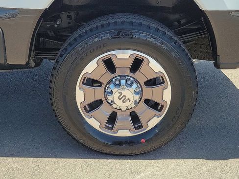 Used 2024 Ford F350 King Ranch w/ FX4 Off-Road Package AWD/4WD image 10