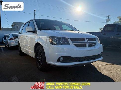 Used 2015 Dodge Grand Caravan R/T image 1