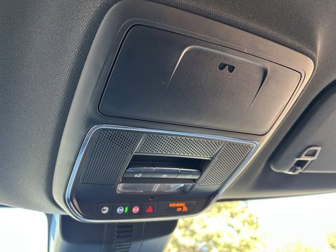 Used 2025 Chevrolet Traverse RS w/ LPO, Floor Liner Package image 63