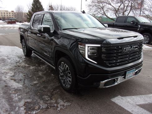 Used 2023 GMC Sierra 1500 Denali Ultimate image 6