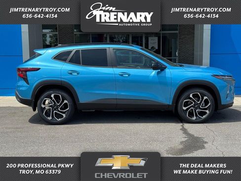 New 2026 Chevrolet Trax RS w/ Sunroof Package FWD image 22