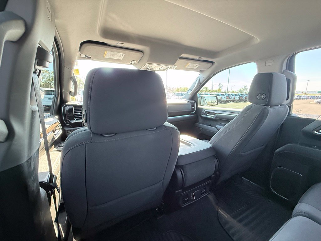 Used 2023 Chevrolet Silverado 1500 RST AWD/4WD image 24
