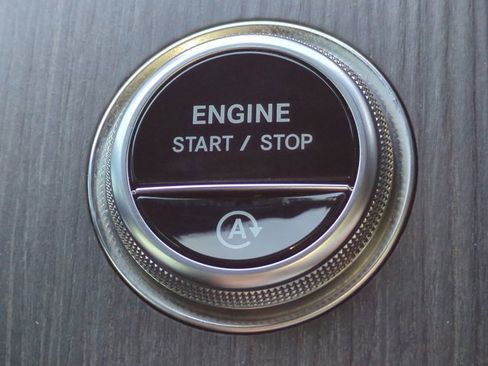 Certified 2023 Mercedes-Benz GLC 300 GLC 300 w/ AMG Line image 29