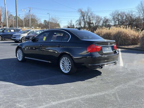 Used 2011 BMW 335i xDrive Sedan image 5