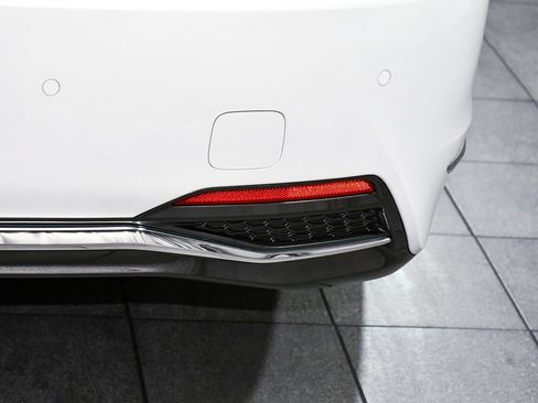 Used 2022 Lexus LS 500h AWD w/ Luxury Package image 89