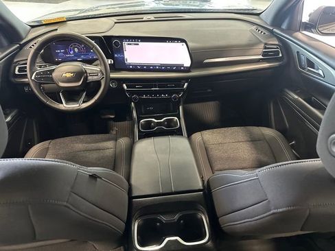 Used 2024 Chevrolet Traverse LT w/ LPO, Floor Liner Package image 15