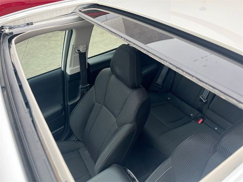 Used 2023 Subaru Legacy Premium image 23