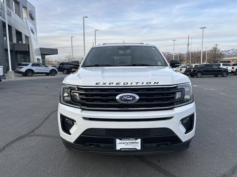 Used 2021 Ford Expedition Max Limited image 8