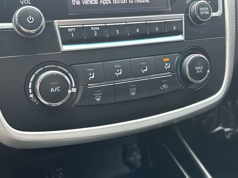 Used 2016 Nissan Altima 2.5 S w/ Power Driver Seat Package image 21