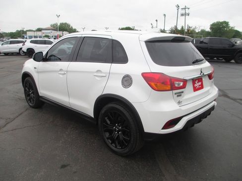 Used 2019 Mitsubishi Outlander Sport LE AWD/4WD image 9