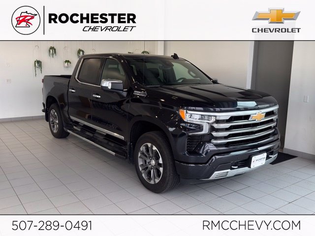Used 2024 Chevrolet Silverado 1500 High Country w/ Technology Package AWD/4WD image 1