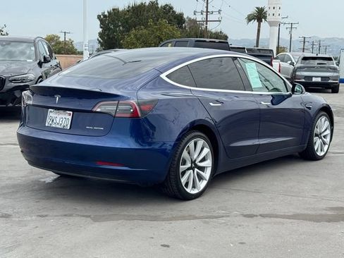 Used 2018 Tesla Model 3 Long Range AWD/4WD image 4