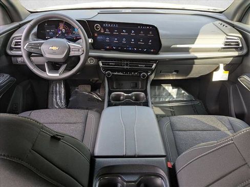 New 2026 Chevrolet Traverse LT AWD/4WD image 15