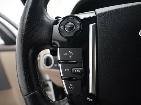 Used 2015 Land Rover LR4 HSE LUX AWD/4WD image 18