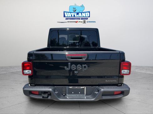 New 2026 Jeep Gladiator Sport AWD/4WD image 4