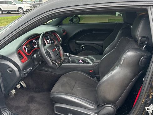 Used 2018 Dodge Challenger T/A RWD image 10
