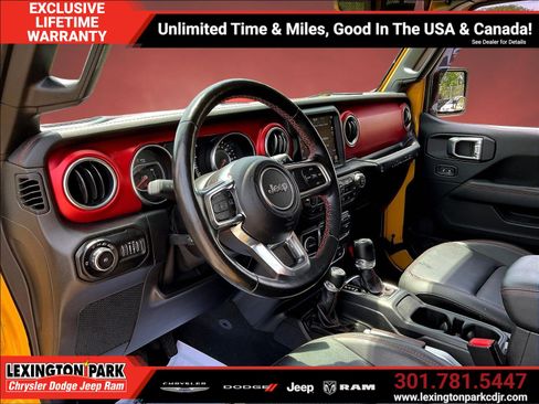 Used 2021 Jeep Wrangler Unlimited Rubicon AWD/4WD image 11