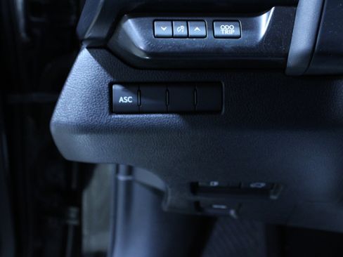 Used 2019 Lexus UX 200 F Sport w/ F Sport Premium Package image 11