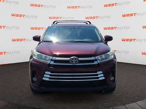 Used 2019 Toyota Highlander Limited image 8