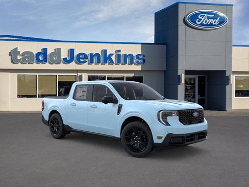 New 2026 Ford Maverick Lariat w/ Black Appearance Package AWD/4WD image 7