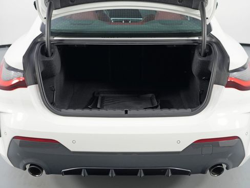 Used 2023 BMW 430i xDrive Coupe w/ M Sport Package image 10