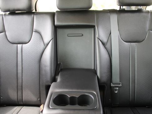 Certified 2023 Kia Sorento S FWD image 57