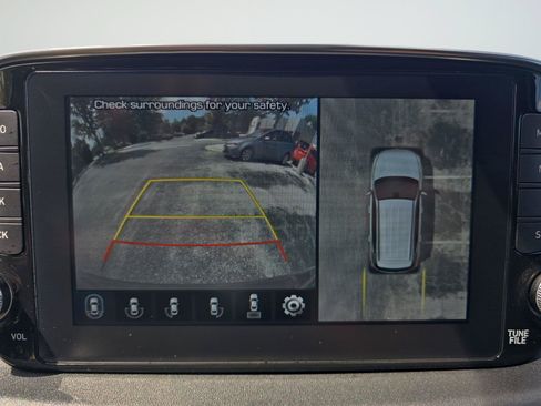 Used 2019 Hyundai Santa Fe FWD image 15