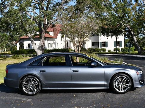 Used 2017 Audi A8 L 4.0T w/ Driver Assistance Package image 31