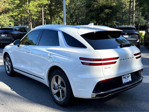 New 2026 Genesis GV70 2.5T Advanced image 32