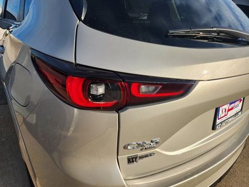 New 2025 MAZDA CX-5 AWD 2.5 S w/ Preferred Package image 5