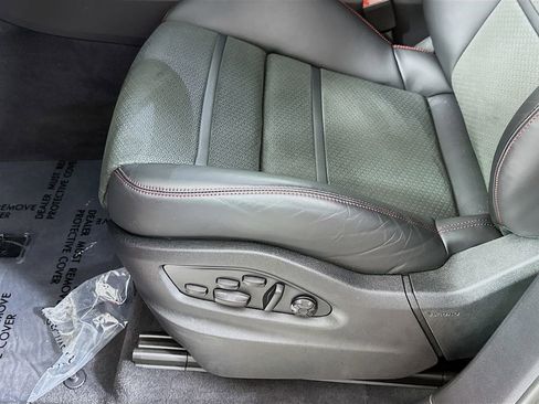 Used 2025 Porsche Cayenne GTS image 22