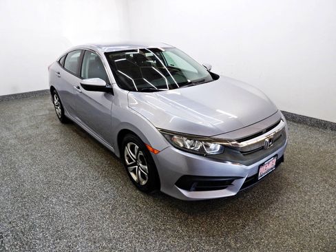 Used 2018 Honda Civic LX image 3