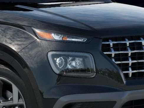 New 2026 Hyundai Venue SEL FWD image 11