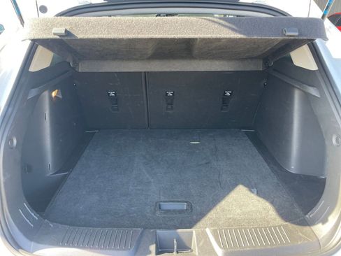 Used 2025 Chevrolet Trax LT image 29