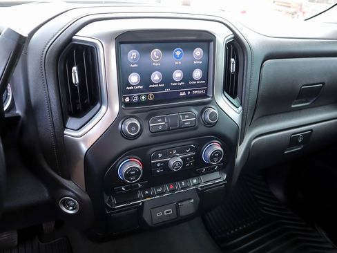 Used 2022 Chevrolet Silverado 1500 LT image 24