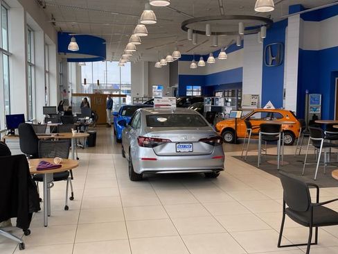 New 2026 Honda Odyssey Touring image 15