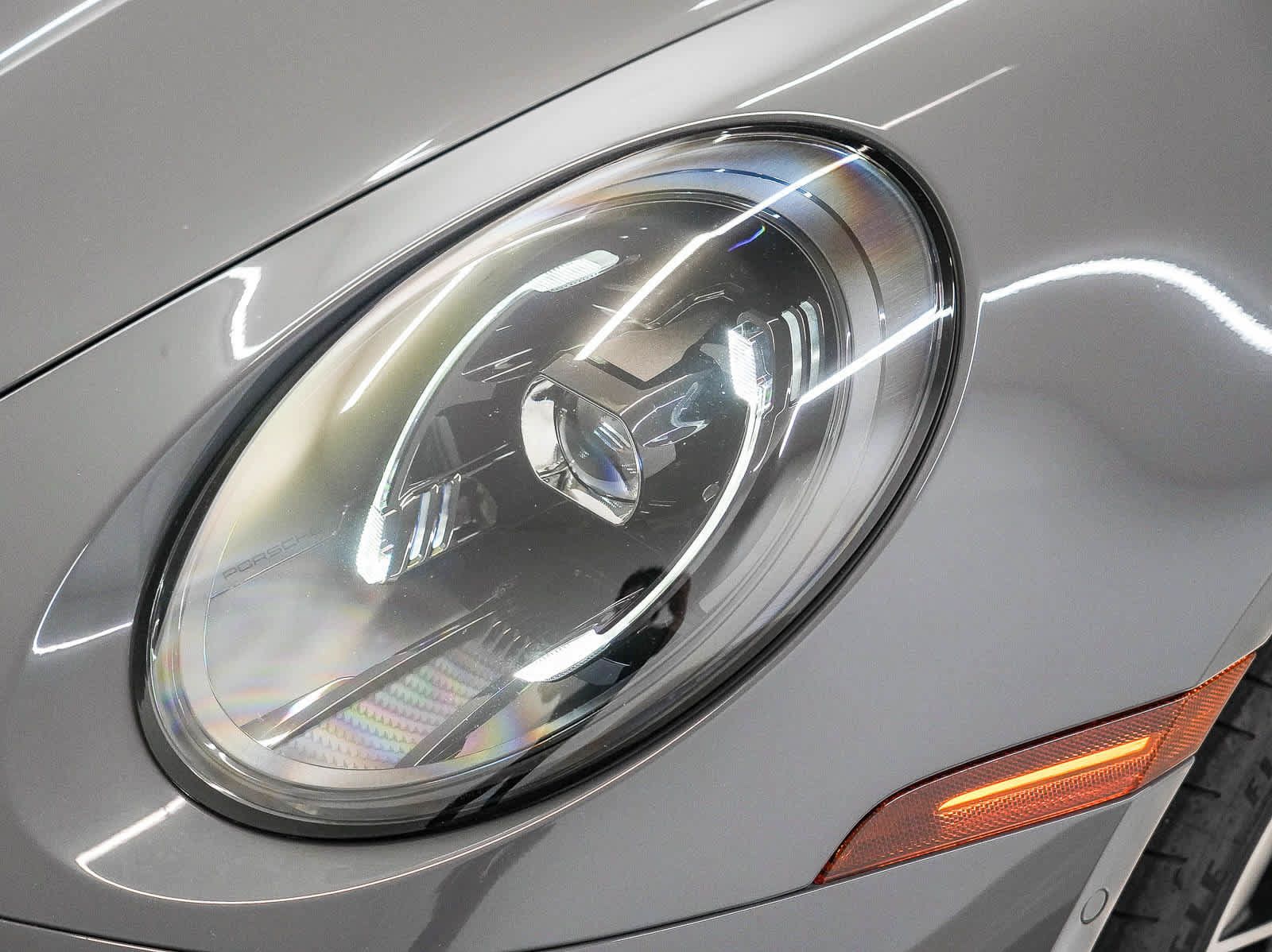Certified 2025 Porsche 911 Carrera RWD image 11