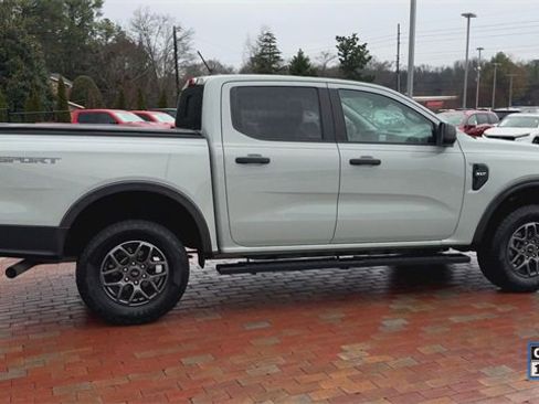Used 2024 Ford Ranger XLT w/ Trailer Tow Package image 3