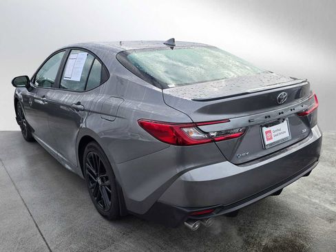 Certified 2025 Toyota Camry LE image 5