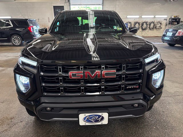 Used 2023 GMC Canyon AT4 AWD/4WD image 2