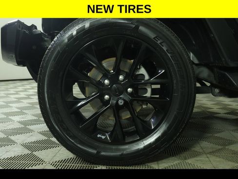 Used 2023 Jeep Wrangler Altitude image 5