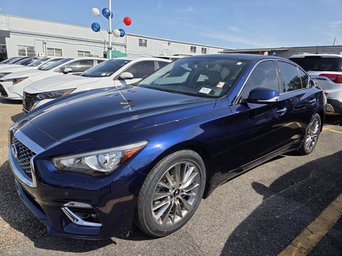 Used 2022 INFINITI Q50 Luxe w/ Cargo Package RWD image 1