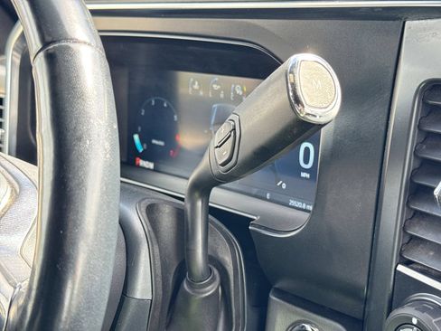 Used 2023 Ford F250 Platinum AWD/4WD image 37
