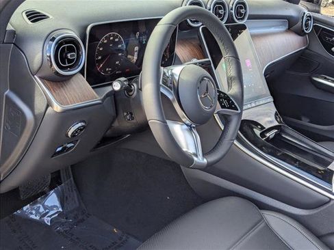 New 2026 Mercedes-Benz GLC 300 4MATIC image 3