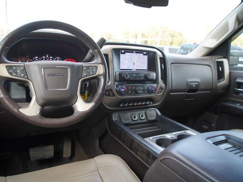 Used 2016 GMC Sierra 3500 Denali w/ Duramax Plus Package image 13