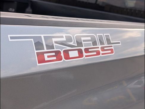 Used 2024 Chevrolet Silverado 1500 Custom Trail Boss w/ LPO, Dark Essentials Package AWD/4WD image 21